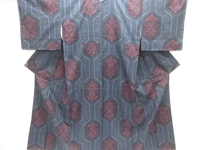 JAPANESE KIMONO / DORO OSHIMA TSUMUGI (5 maruki) / WOVEN GEOMETRIC PATTERN 